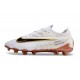 Scarpe Nike Phantom GX II Elite FG Bianco Oro Nero